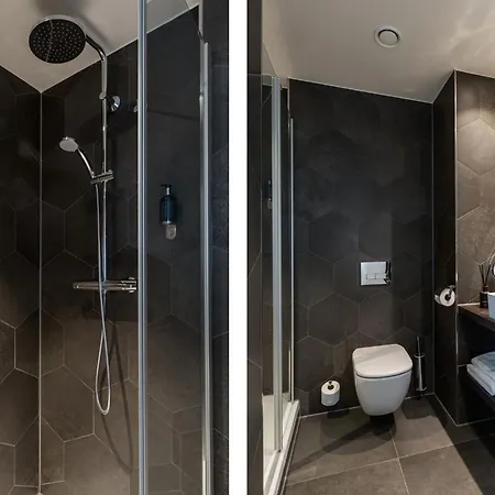 Hotel The